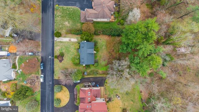 552 WOODWARD DR, Huntingdon Valley, PA 19006