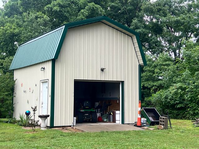 5763 E KY Hwy 90, Albany, KY 42602