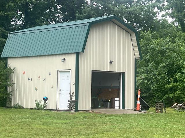 5763 E KY Hwy 90, Albany, KY 42602