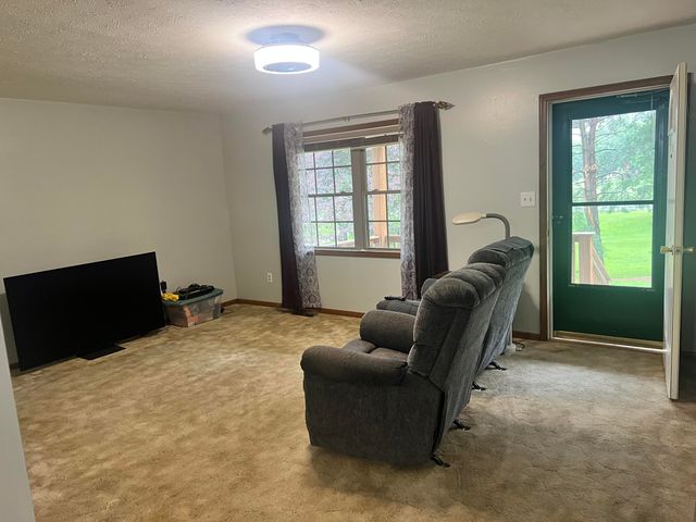 5763 E KY Hwy 90, Albany, KY 42602