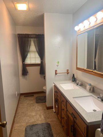 5763 E KY Hwy 90, Albany, KY 42602