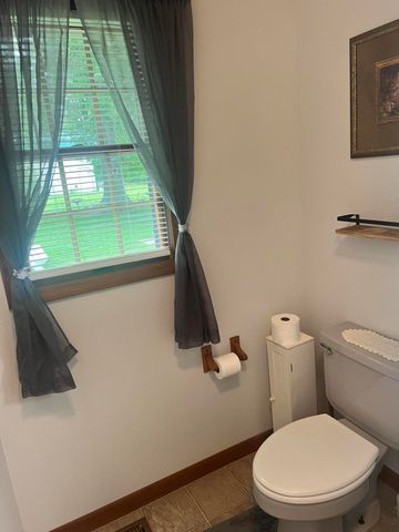 5763 E KY Hwy 90, Albany, KY 42602