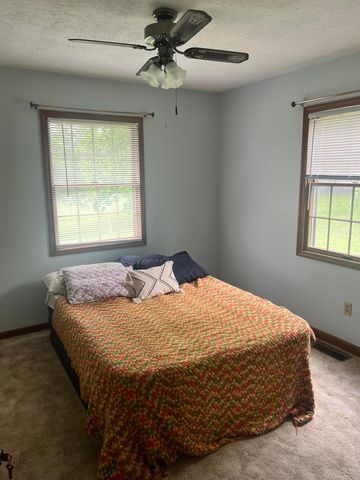 5763 E KY Hwy 90, Albany, KY 42602
