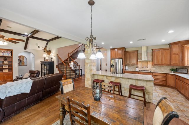 140 Brendan Woods Lane, Conroe, TX 77384