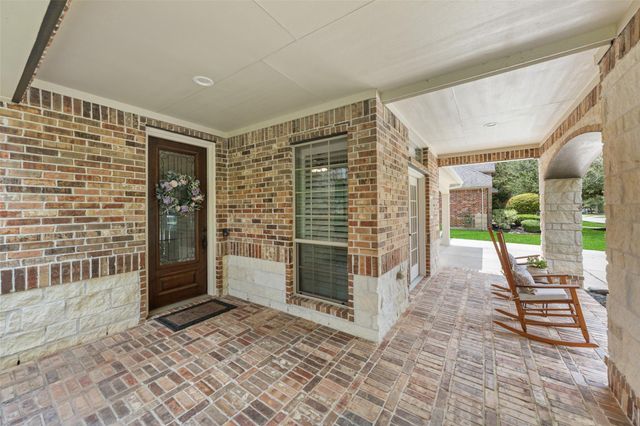 140 Brendan Woods Lane, Conroe, TX 77384