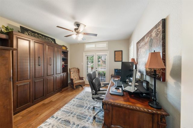140 Brendan Woods Lane, Conroe, TX 77384