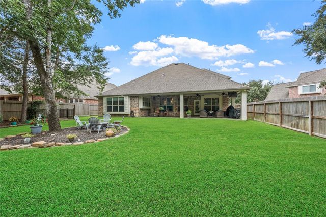 140 Brendan Woods Lane, Conroe, TX 77384
