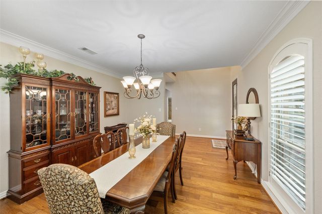 140 Brendan Woods Lane, Conroe, TX 77384