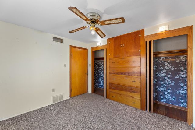 4621 S Oak Ave, Wichita, KS 67217