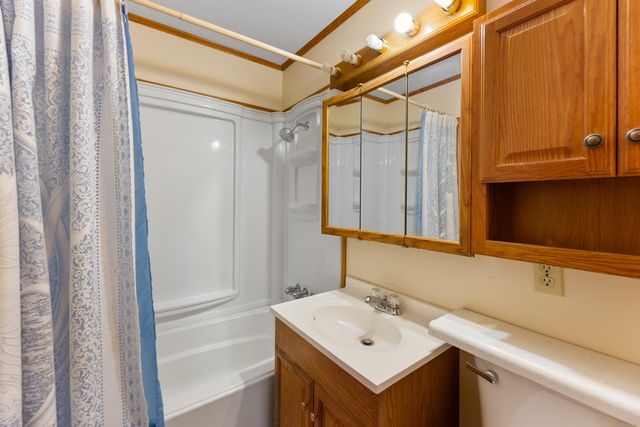 4621 S Oak Ave, Wichita, KS 67217