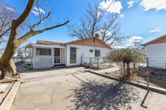 4621 S Oak Ave, Wichita, KS 67217