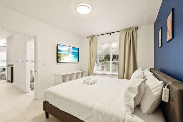 7340 Harding Ave 4, Miami Beach, FL 33141