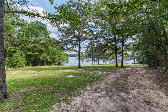 920 Sodie Cameron Rd., Lumberton, MS 39455