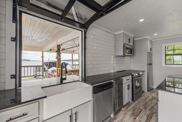 920 Sodie Cameron Rd., Lumberton, MS 39455