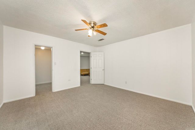 221 Dixon Street, England, AR 72046