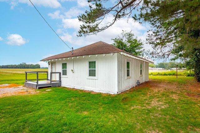 221 Dixon Street, England, AR 72046