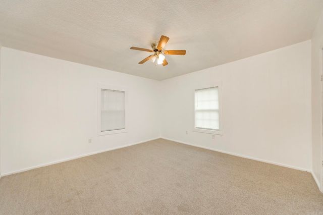 221 Dixon Street, England, AR 72046