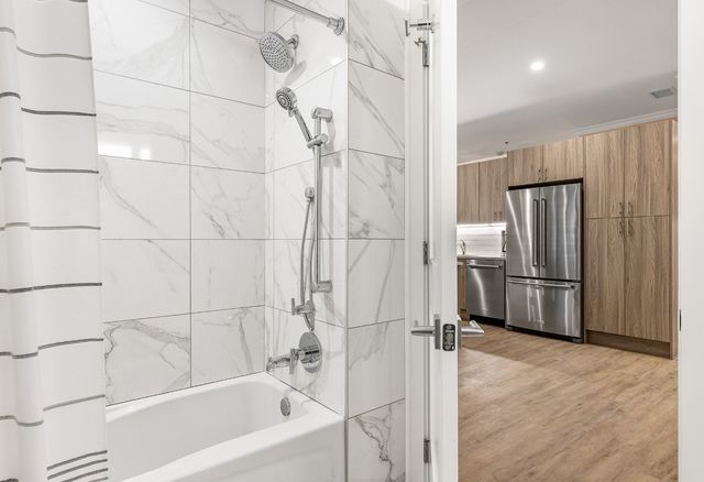 835 Lake Street 511, Oak Park, IL 60301