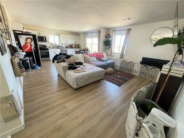 10434 Buckboard, Adelanto, CA 92301