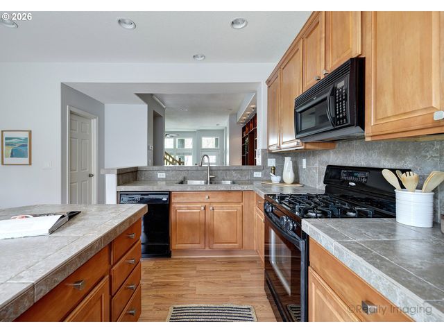 1132 Se LINN St, Portland, OR 97202