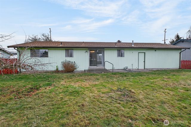 1031 N Laventure Road, Mount Vernon, WA 98273