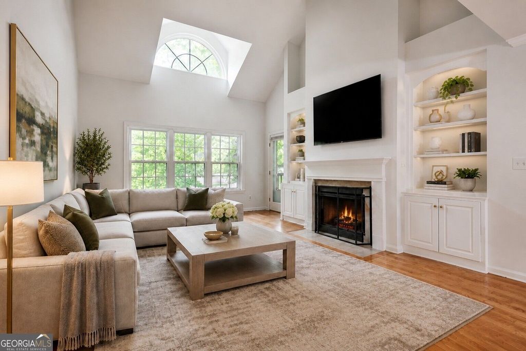424 Lindbergh Drive NE 308, Atlanta, GA 30305 — exterior