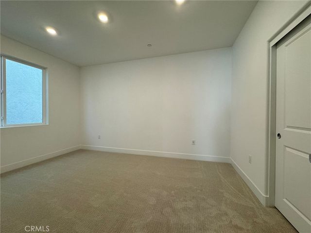 114 Seep, Irvine, CA 92618