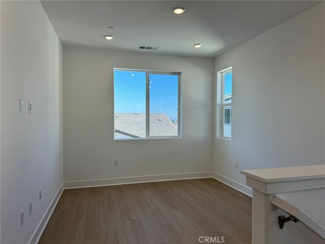 114 Seep, Irvine, CA 92618
