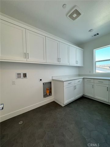 114 Seep, Irvine, CA 92618