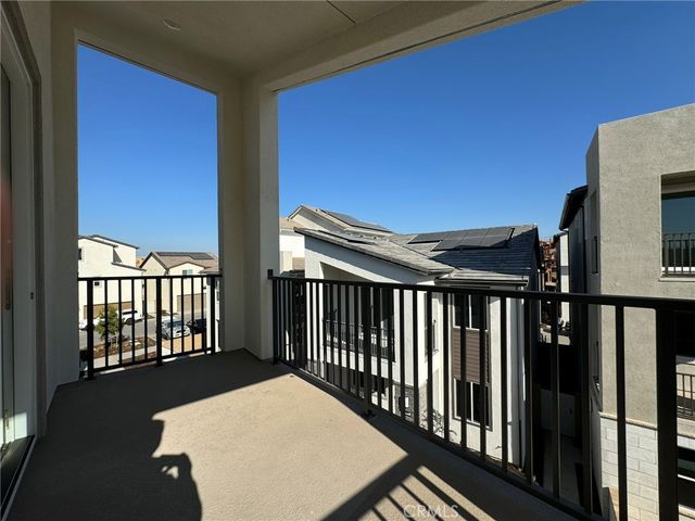 114 Seep, Irvine, CA 92618