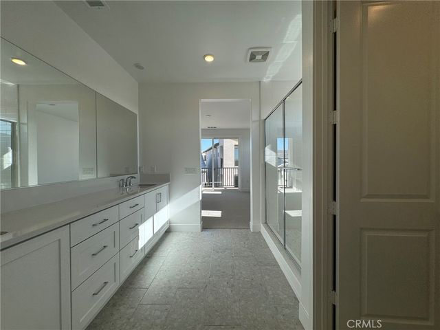 114 Seep, Irvine, CA 92618