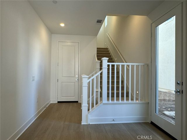 114 Seep, Irvine, CA 92618