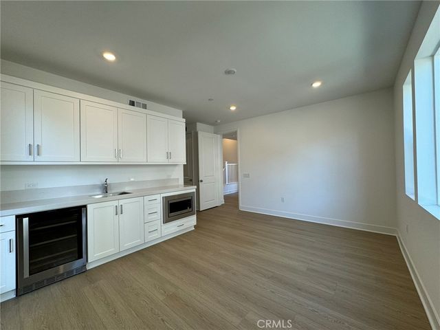 114 Seep, Irvine, CA 92618