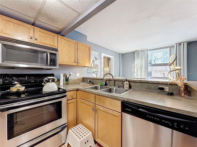 151 E WASHINGTON STREET 611, Orlando, FL 32801