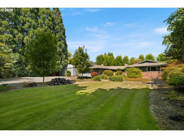 3100 Ne JACKSON SCHOOL Rd, Hillsboro, OR 97124