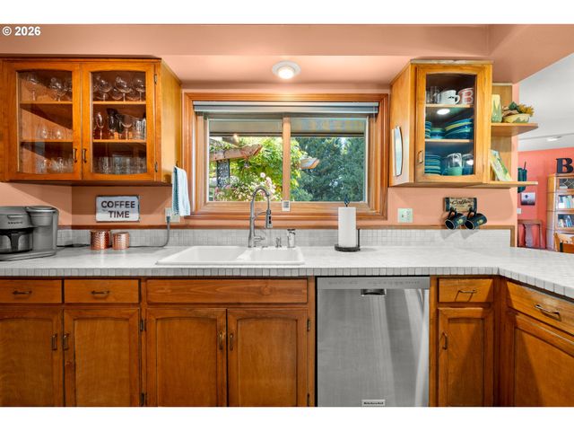 3100 Ne JACKSON SCHOOL Rd, Hillsboro, OR 97124