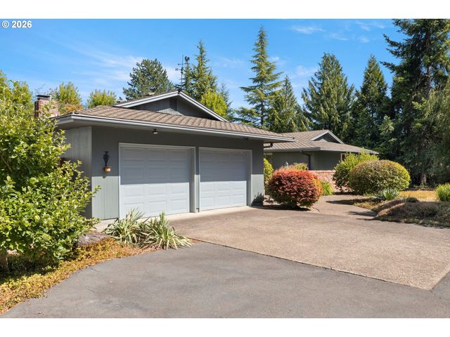 3100 Ne JACKSON SCHOOL Rd, Hillsboro, OR 97124