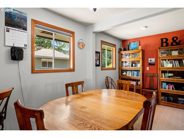3100 Ne JACKSON SCHOOL Rd, Hillsboro, OR 97124