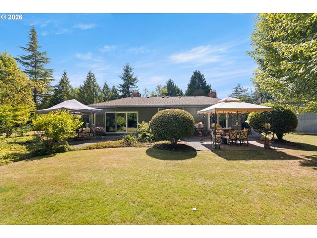3100 Ne JACKSON SCHOOL Rd, Hillsboro, OR 97124