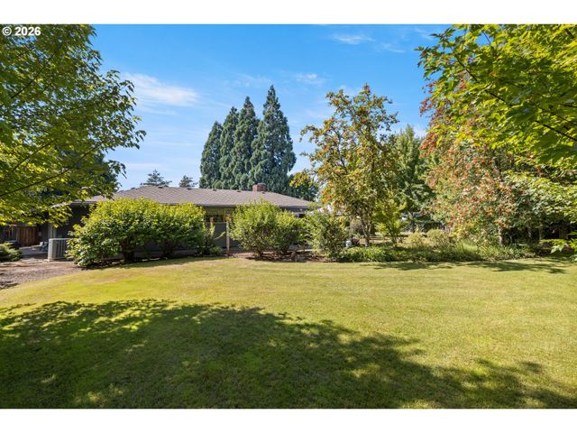 3100 Ne JACKSON SCHOOL Rd, Hillsboro, OR 97124