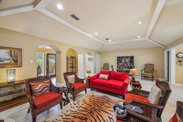 4114 Plumtree Lane, Seabrook, TX 77586