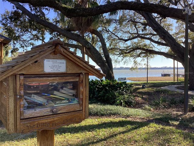 607 RIDGE PLACE, Tavares, FL 32778