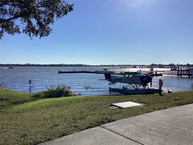 607 RIDGE PLACE, Tavares, FL 32778