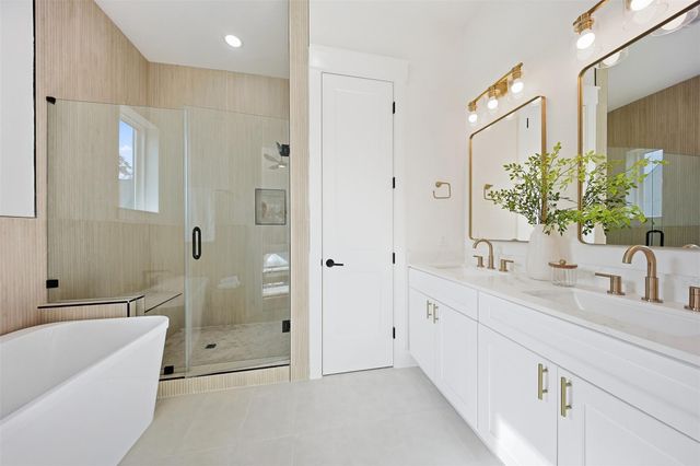 8916 Sunshine Laverne Lane, Houston, TX 77080