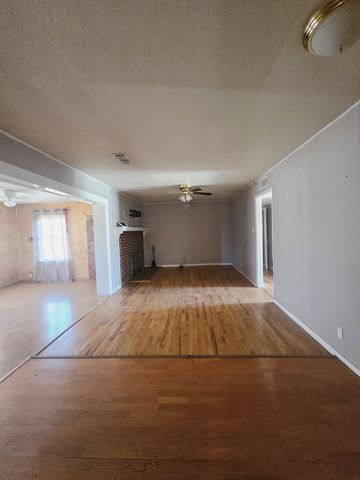 2603 Cambridge St, Odessa, TX 79761