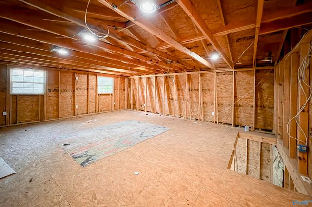 136 County Road 591, Trinity, AL 35673