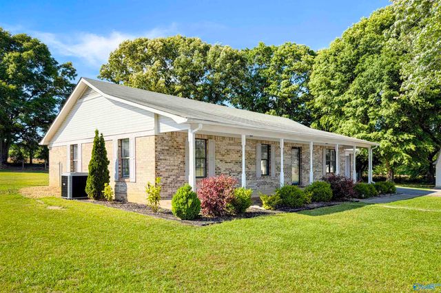 136 County Road 591, Trinity, AL 35673