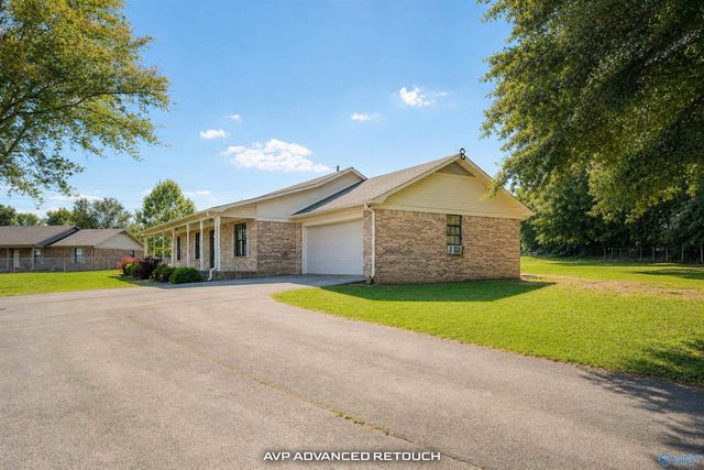 136 County Road 591, Trinity, AL 35673