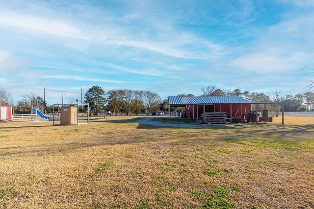 2827 Louis Road, Crosby, TX 77532
