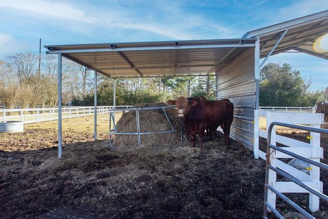 2827 Louis Road, Crosby, TX 77532